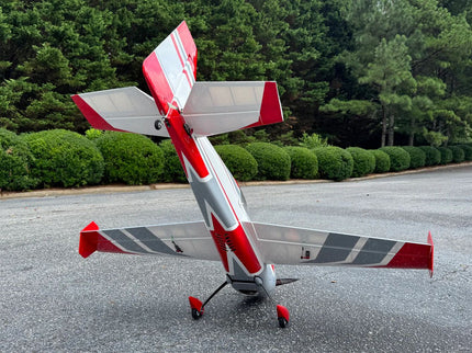 Extreme Flight 67" Extra 260 - White/Red