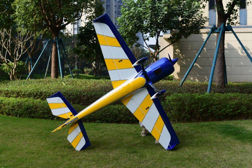 Nine Eagles Yak 54 RTF 4CH 箱付き SKYWING 91
