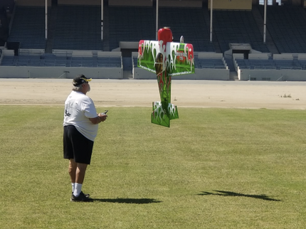 Precision Aerobatics Addiction XL LED V3 – Green