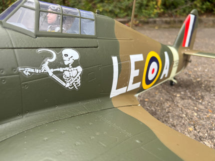 XFly Hawker Hurricane Mk.I Brown/Green 1200mm PNP – Scale WWII Warbird